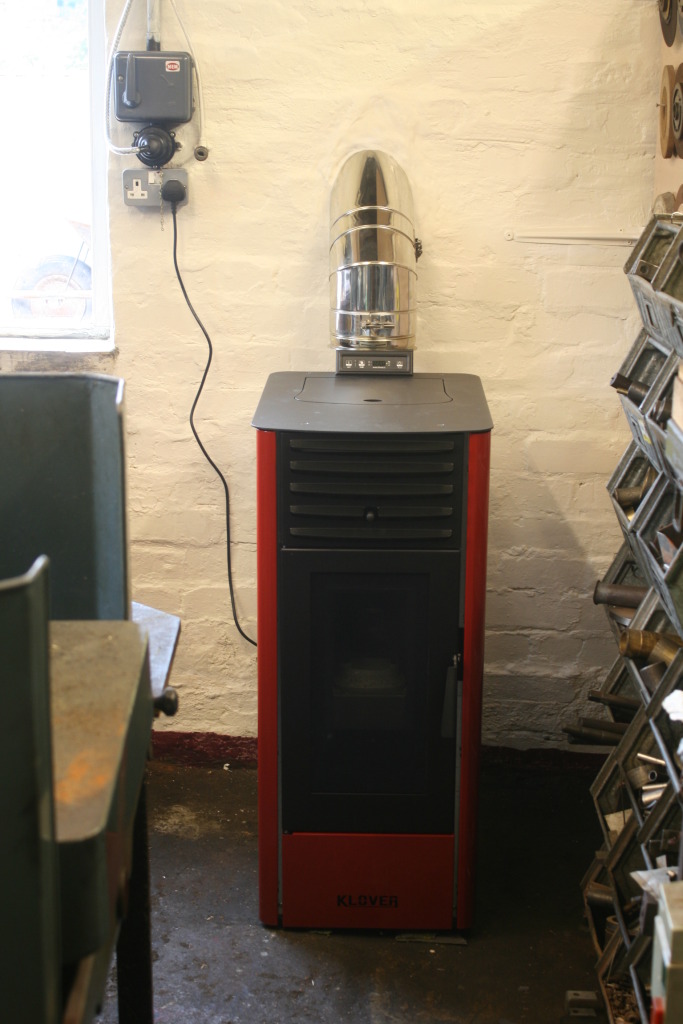 Roger's pellet boiler... a more effective solution for his machine shop